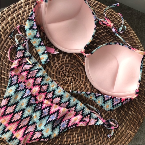 Victoria’s Secret Miraculous Bombshell Bikini